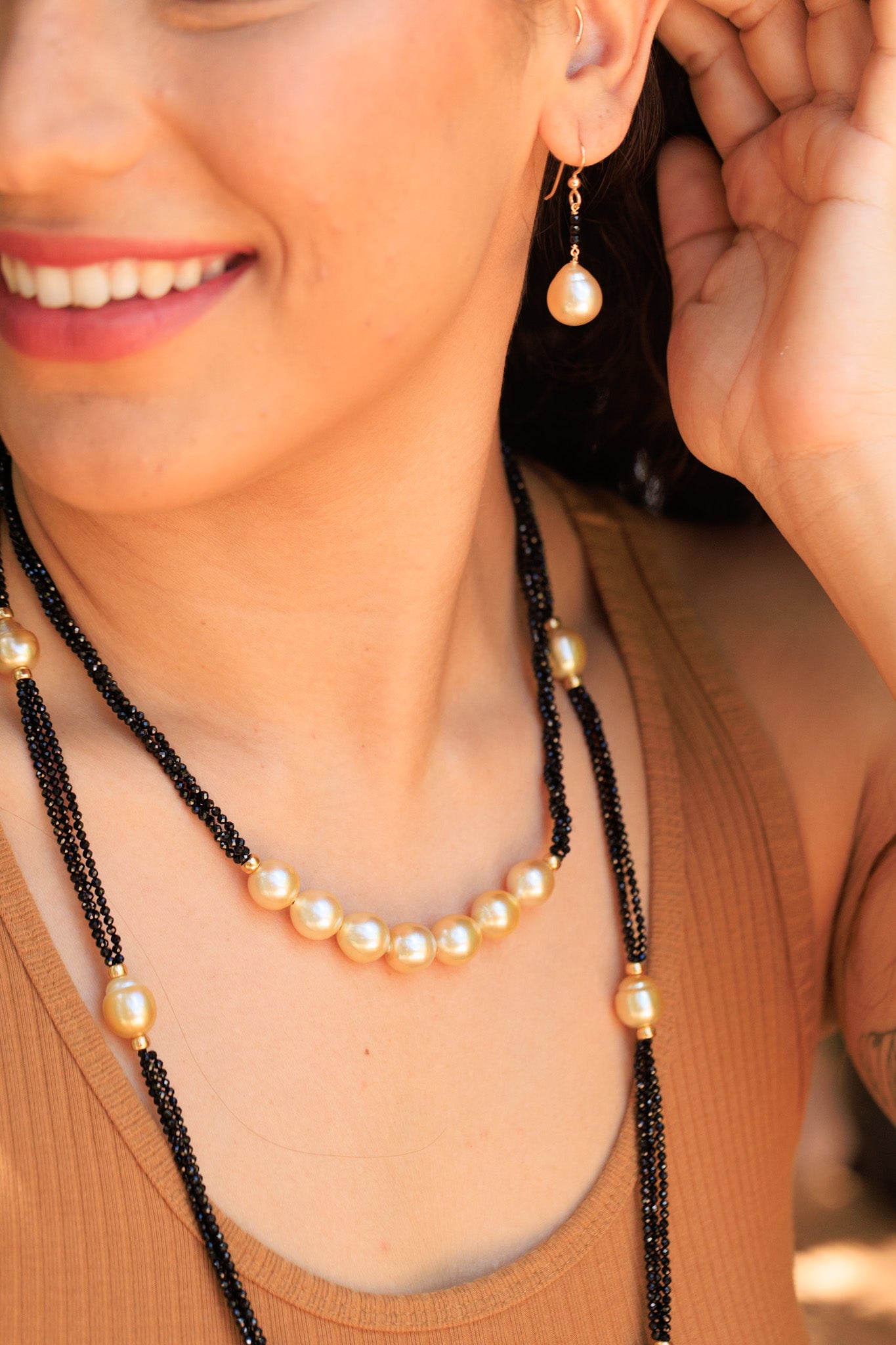 South Sea Lei 'Iwa Necklace
