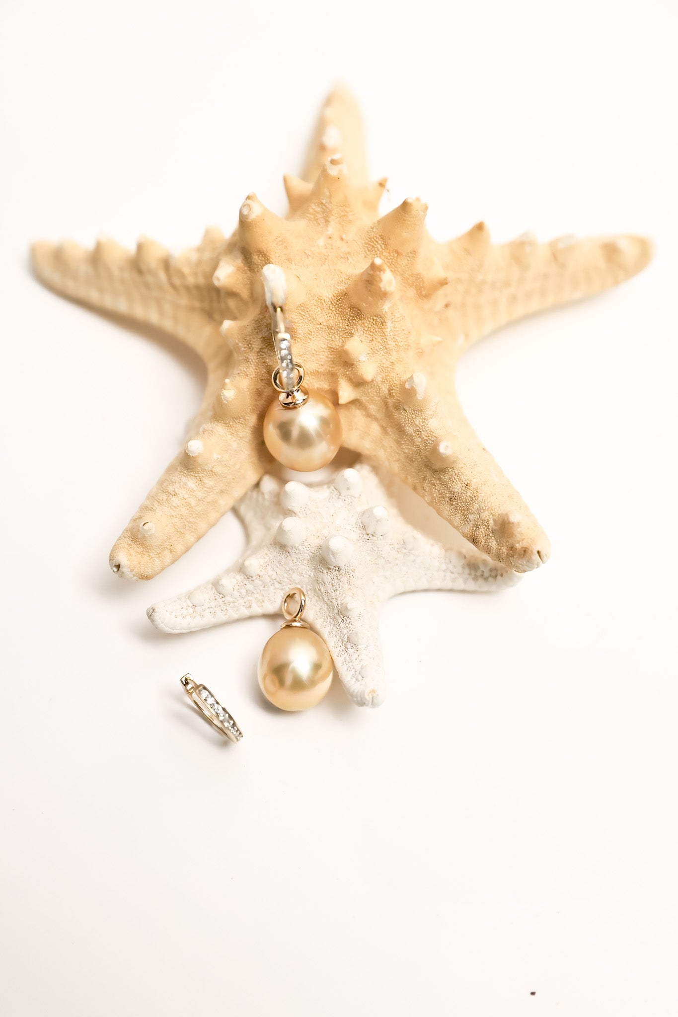 14kt Diamond Interchangable Pearl Earrings