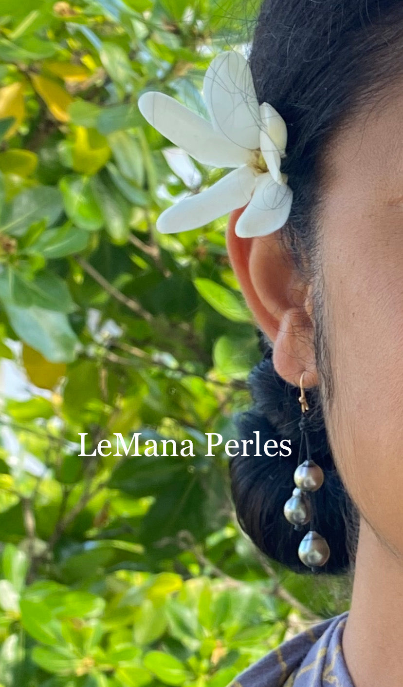 Ka Wai- 3 Tahitian Pearl Polycord Dangle Earring
