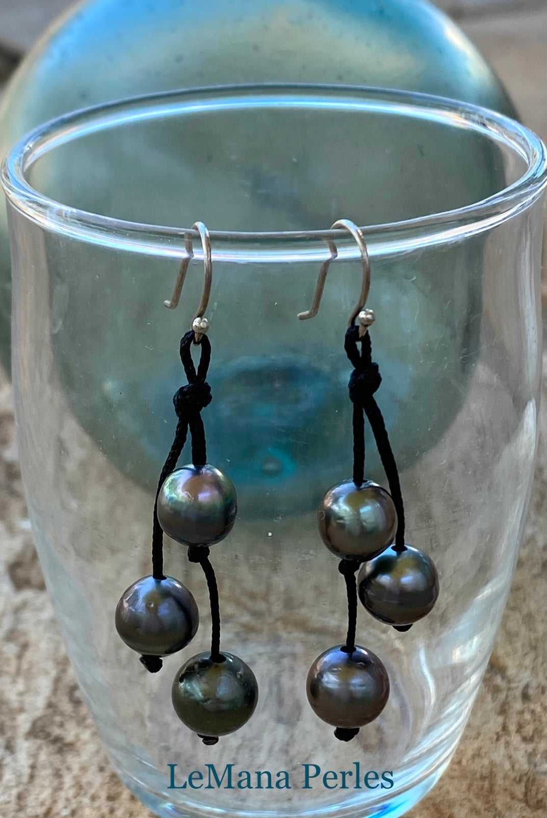 Ka Wai- 3 Tahitian Pearl Polycord Dangle Earring