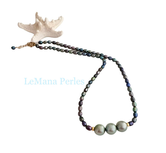 Fresh T's - Freshwater & 3 Tahitian Pearl Necklace