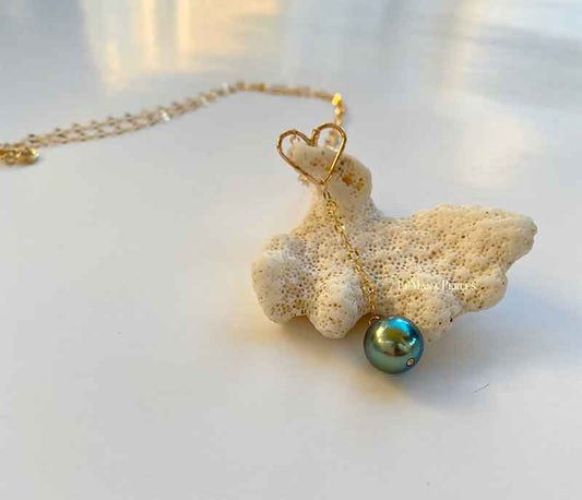 Floating Heart with Tahitian Pearl