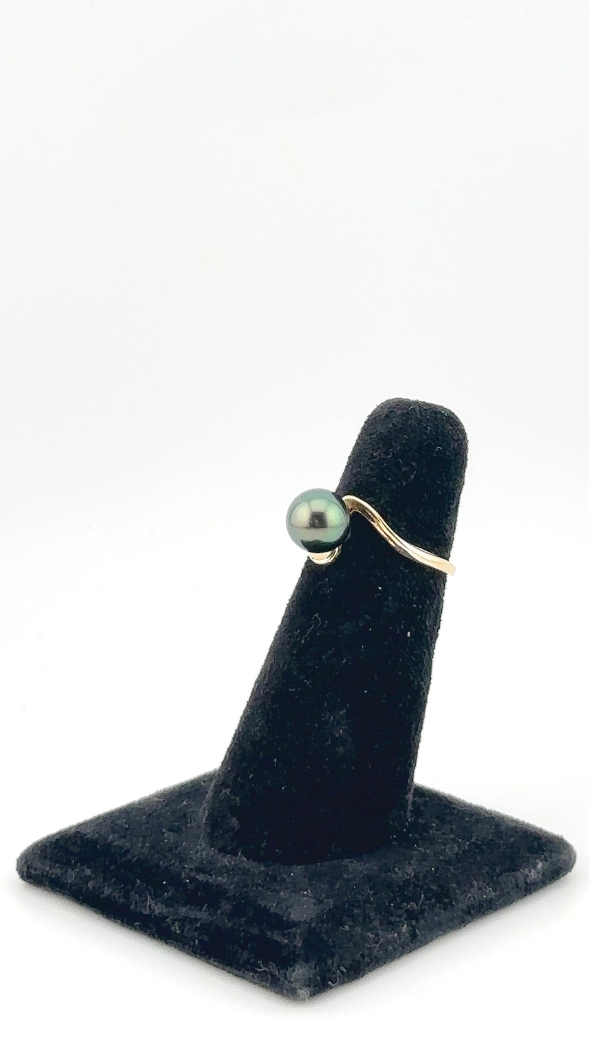 14kt Tahitian Pearl Twist Ring