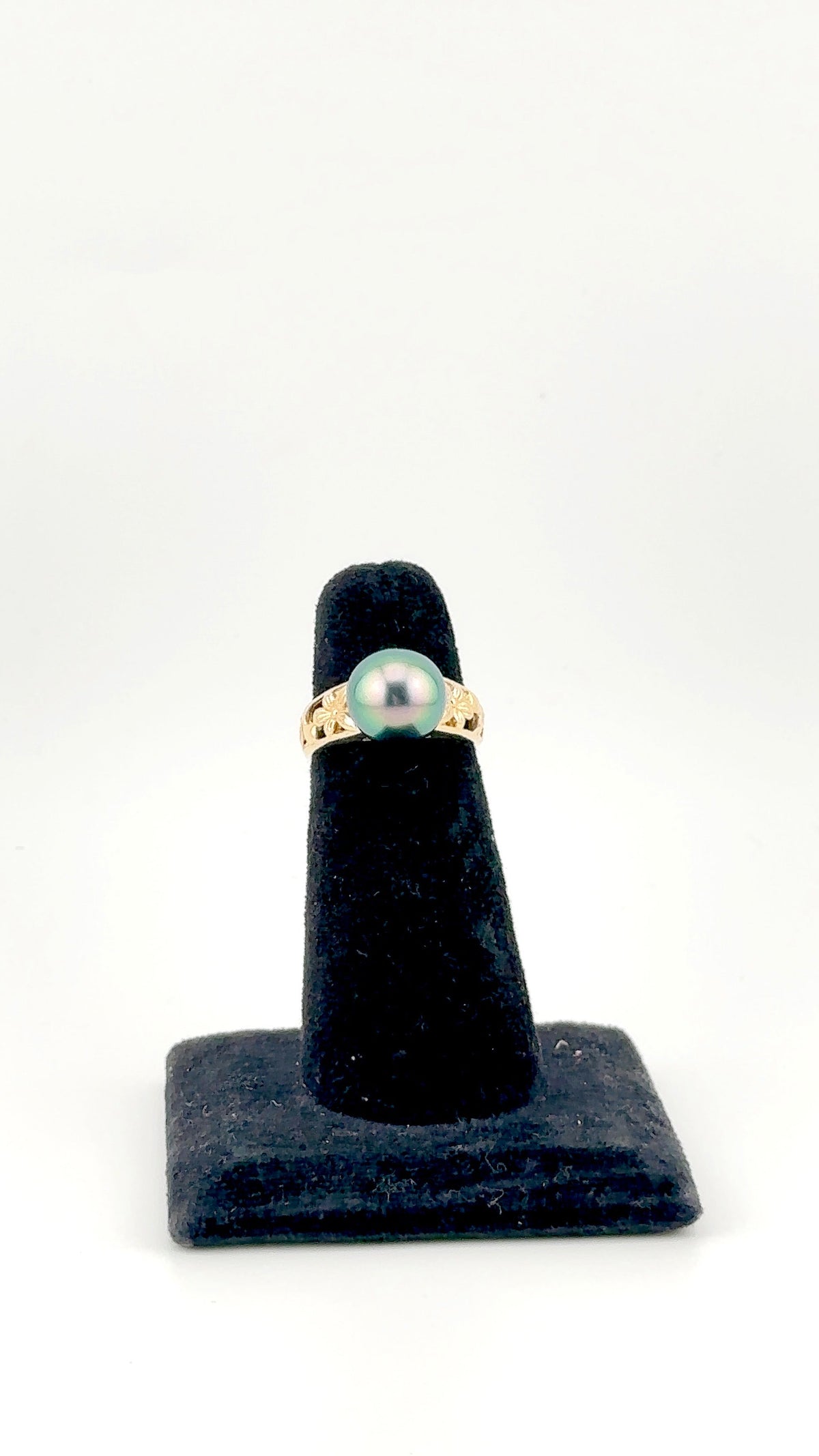 14kt Plumeria Ring Band