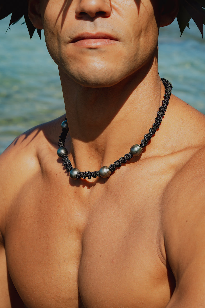 Twisted Polycord Station Necklace