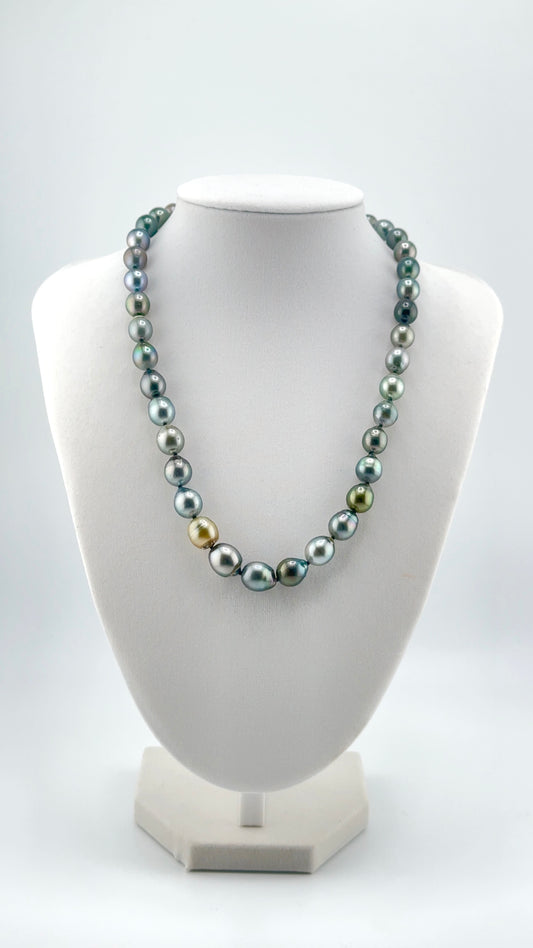 Teardrop Tahitian Pearl Strand