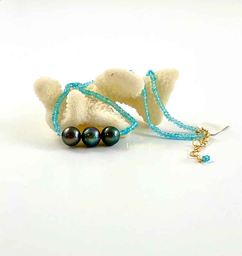 3 Tahitian Pearl, Aquamarine necklace