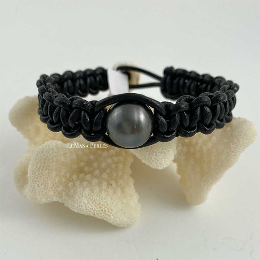 Black Leather Single Tahitian Pearl Shamballa Bracelet