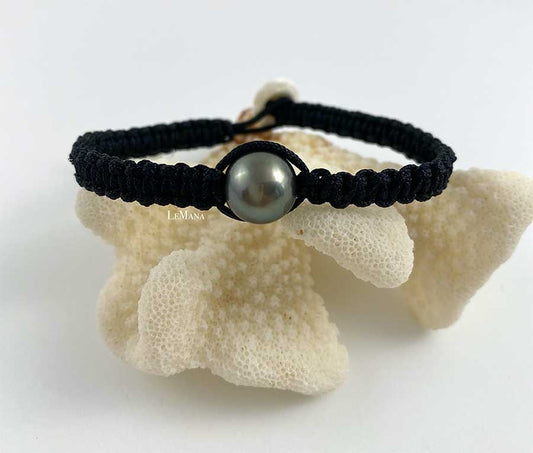 Single Tahitian Pearl Black Polycord Shamballa Bracelet